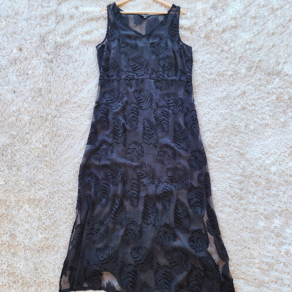 Vera Wang Black Maxi Dress